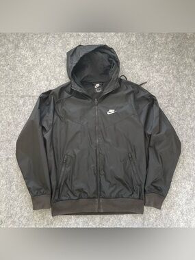 Nike Sportswear Windrunner Jacket Men’s Small Black Full Zip Hooded AR2191-010